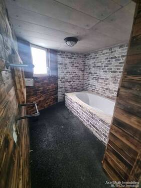 Industrial Designbad - Reihenmittelhaus in Neckarsulm / Obereisesheim zum Kaufen