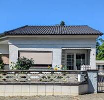 Charmanter Bungalow mit großem Garten und vielseitigen Nutzungsmöglichkeiten - Schipkau Klettwitz