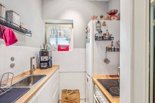 Einbauküche mit Fenster - 