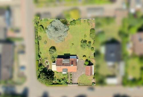 Vogelperspektive - 5 Zimmer Einfamilienhaus zum Kaufen in Wedemark