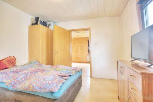 Schlafzimmer EG - 