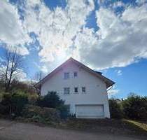 Gepflegtes Dreifamilienhaus in Top Lage, Garagen und viel Potenzial - Blieskastel Lautzkirchen