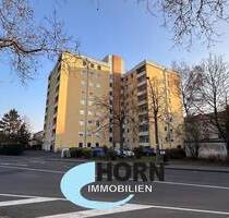 sehr gepflegte 2,5-Zimmer-Wohnung im 8.OG mit toller Aussicht - Schweinfurt Bergl