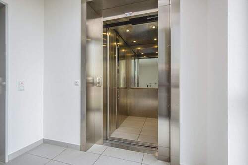 Aufzug - Etagenwohnung mit 110,00 m² in Würselen zum Kaufen