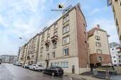 Haus - Wohnung im 2. Stock links - 3 Zimmer Etagenwohnung zum Kaufen in Stuttgart