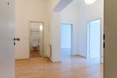großzügig - 2 Zimmer Etagenwohnung in Flensburg