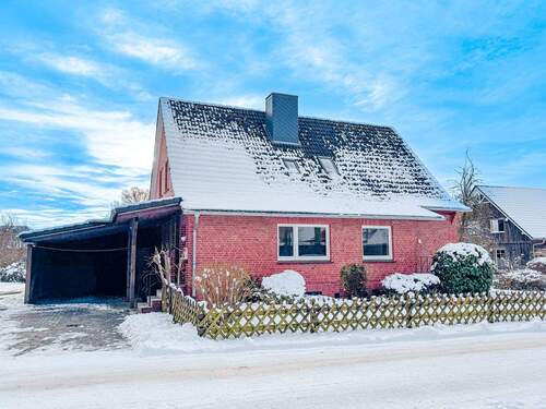 Außenansicht - EIN HAUS MIT CHARME UND POTENTIAL - RENOVIERUNGSBEDÜRFTIG