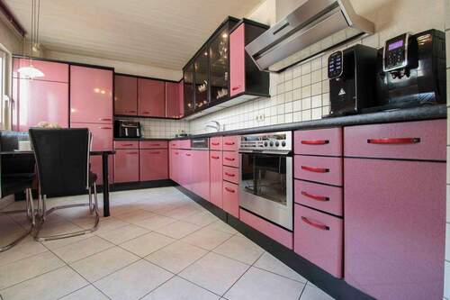 Küche EG - Einfamilienhaus mit 175,00 m&sup2; in Frankfurt am Main zum Kaufen