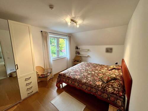 Schlafzimmer DG - 