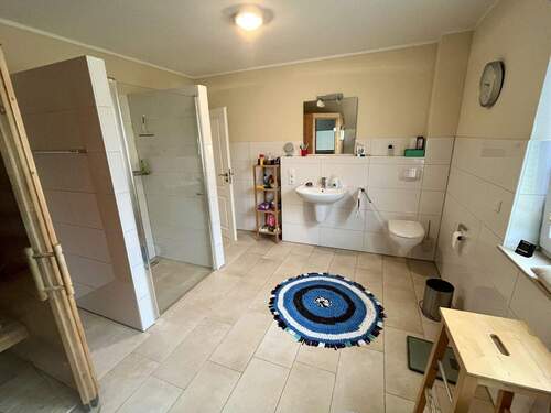 Badezimmer DG - 