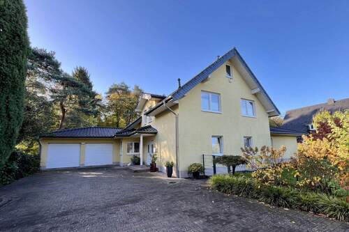 Außenansicht - 6 Zimmer Mehrfamilienhaus, Wohnhaus zum Kaufen in Leverkusen