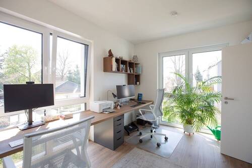 Arbeitszimmer - Einfamilienhaus mit 145,00 m&sup2; in Berlin zur Miete