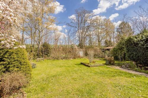 Herrlicher Garten - Einfamilienhaus mit 122,00 m&sup2; in Berlin zum Kaufen