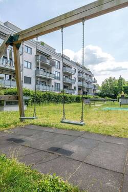 Innenhof mit Spielplatz - 