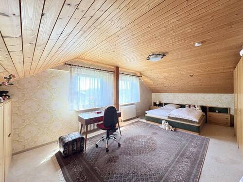 Schlafzimmer DG - 