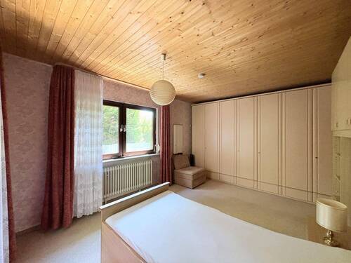 Schlafzimmer EG - 