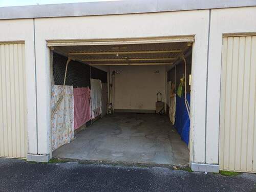 Garage.jpg - 