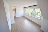Zimmer Wohnung DG - 
