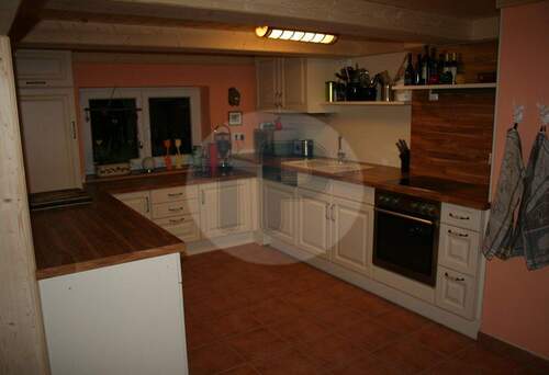 Küche 2 - 6 Zimmer Einfamilienhaus in Ortenburg