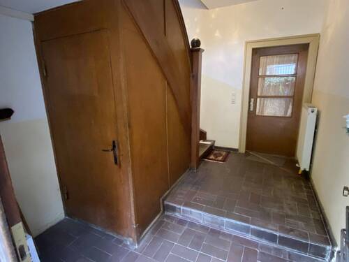 Eingangsbereich - Einfamilienhaus mit 165,00 m&sup2; in Jena zum Kaufen