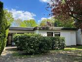 Attraktiver Bungalow - ***RESERVIERT*** Charmanter Atrium-Bungalow in ruhiger Lage von Hamburg-Hummelsbüttel