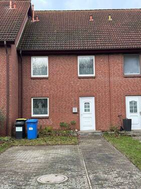 Hausansicht - Reihenhaus in Dobin am See für Selbstverwirklicher