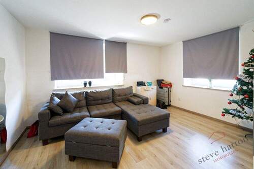 13378 Büro/Schlafen EG - 