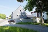 13378 Hausansicht - 