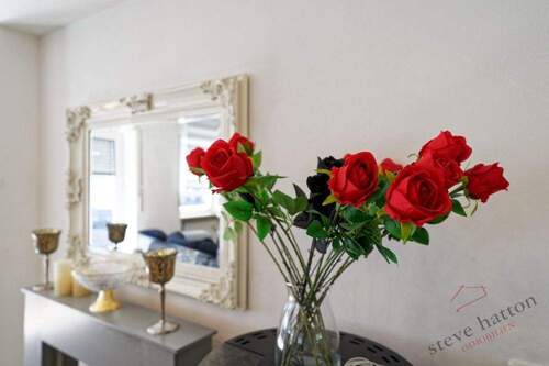 13378 Wohnzimmer - Ein besonderes Refugium: optimal für eine größere Familie - 4 Schlafzimmer & ein riesiges Wohn-Esszimmer.