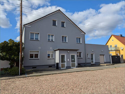 Titelfoto - Gewerbeimmobilie mit Lager- und Büroflächen in Edderitz
