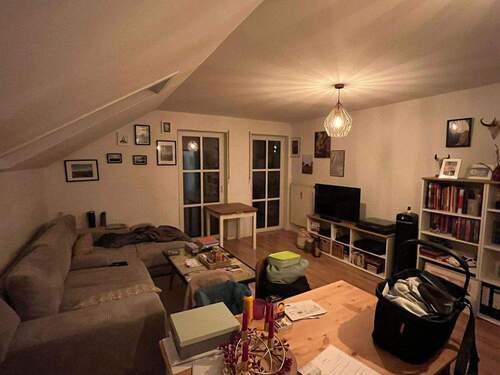Wohnzimmer - Etagenwohnung mit 66,00 m² in Kochel am See zur Miete
