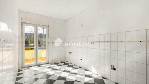 Küche 1 - 2 Zimmer Etagenwohnung in Ludwigshafen