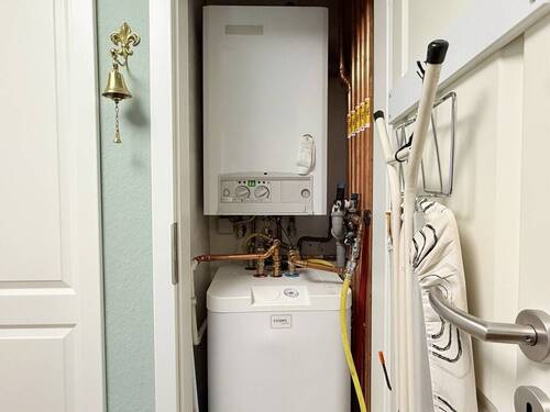 Heizung - 3 Zimmer Etagenwohnung in Husum