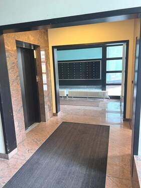 Eingangsbereich - Etagenwohnung mit 71,90 m&sup2; in Berlin zum Kaufen