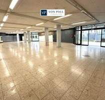 Sofort verfügbar! Gewerbefläche Verkaufsfläche Einzelhandel zum Spitzenpreis - Stuttgart Rohr