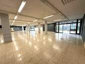 Verkaufsfläche - Gewerbeobjekt (Büro, Produktion, Verkauf) zum Kaufen in Stuttgart