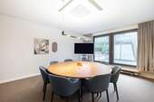 Property Image 6 - 