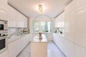Bild 1 - Moderne Eleganz trifft Wohnkomfort - kernsanierte Wohnung mit Stil