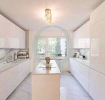 Moderne Eleganz trifft Wohnkomfort - kernsanierte Wohnung mit Stil - Berlin Zehlendorf
