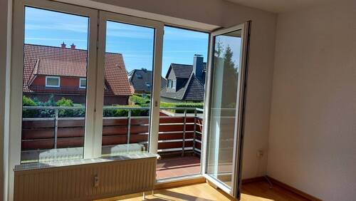 Sonnige Stunden auf dem Balkon - Ruhig aber zentral: Ideale 3-Zimmerwohnung mit Balkon