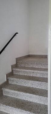 Hausflur, Treppe zum DG - Etagenwohnung mit 150,00 m² in Herne zum Kaufen