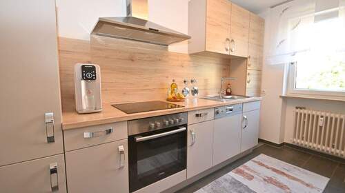 Schicke Einbauküche... - Etagenwohnung mit 100,00 m&sup2; in Neumarkt in der Oberpfalz zum Kaufen