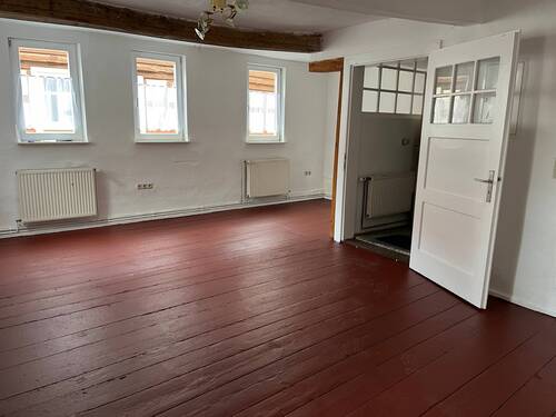 Dies könnte ihr Büro im EG sein - 6 Zimmer Einfamilienhaus zum Kaufen in Fladungen