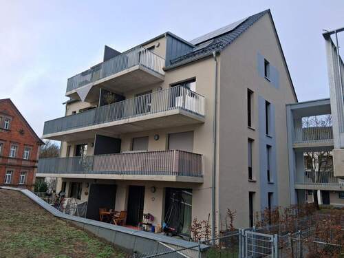 Ansicht Ost - Neuwertige, moderne 2-Zimmer-Wohnung