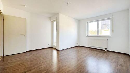 Schlafzimmer - 3 Zimmer Etagenwohnung zum Kaufen in Neumarkt