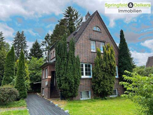 Titel - Grundstück in Hamburg