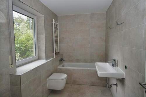 Bad u. WC EG - Einfamilienhaus mit 117,00 m&sup2; in Erkner zum Kaufen