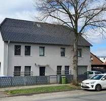 Zweifamilienhaus mit Büro oder Einliegerwohnung in Braunschweig-Wenden