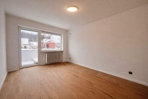 Schlaf- / Arbeitszimmer - 