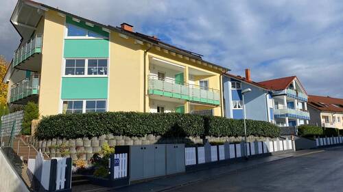 Außenansicht Haus 20 - 76m² I 3 Zimmer I ideal für Senioren I barrierefreie und ruhige Lage I Terrasse I Tiefgarage